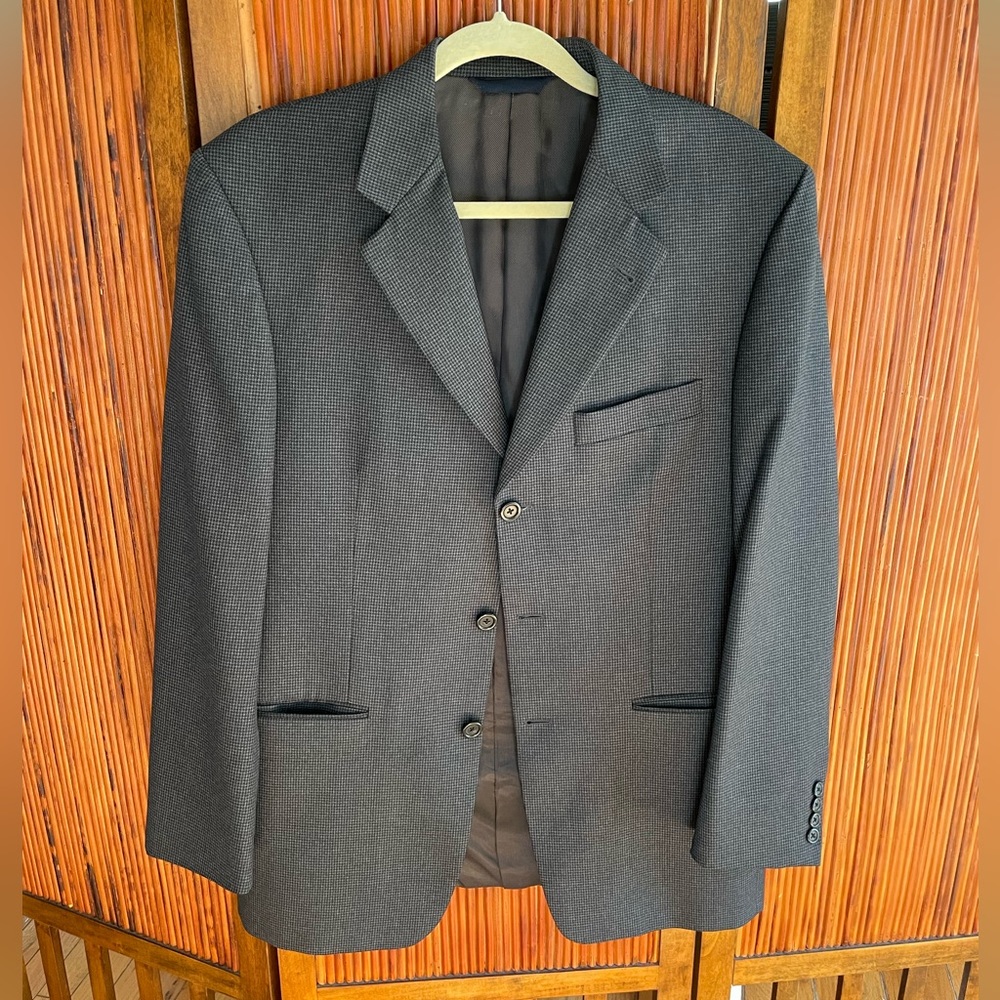Menswear Burberry Saks Fifth Avenue Suit Jacket size 40 reg